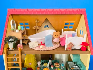 Christmas Cosy Cottage Sylvanian Families