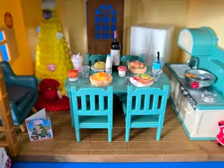 Christmas Cosy Cottage Sylvanian Families