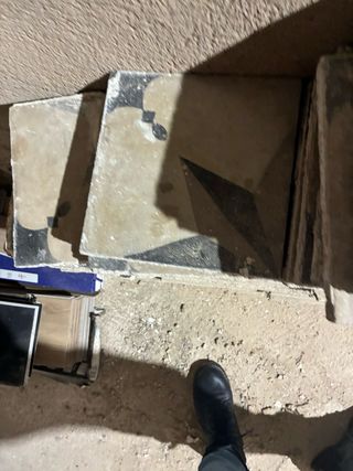 120 Baldosas Suelo Antiguo