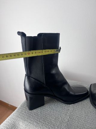 Botines Zara Piel Negro Talla 39