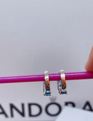 Pendientes Aro Abrazo Azul Pandora