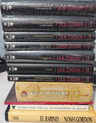 El Hobbit — J.R.R. Tolkien