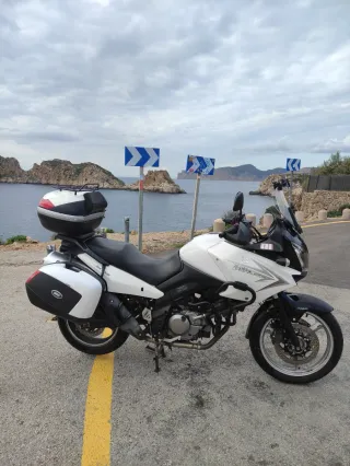 Suzuki V-Strom 650 (2009) 46.000km