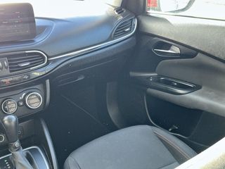 Fiat Tipo 1.5 Hybrid 130CV DCT Cross