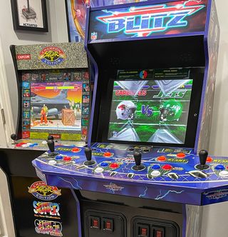 Arcade1Up NFL Blitz - Nuevo y Precintado
