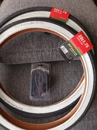 Juego 2 Cubiertas Ritech 20x1.75 y 1 cámara nueva