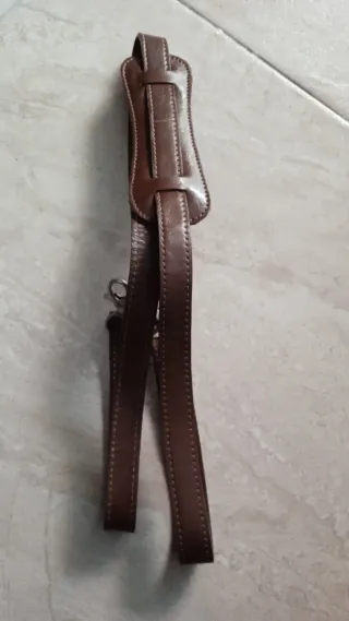 Maleta porta trajes azul y marrón