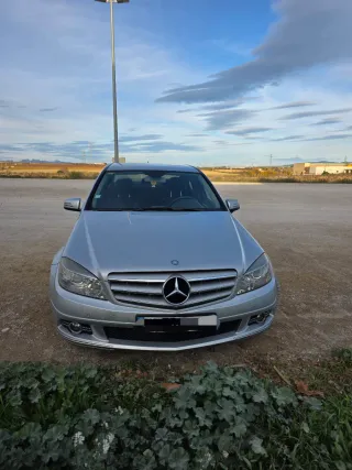 Mercedes-Benz Clase C 2010