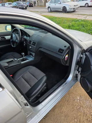 Mercedes-Benz Clase C 2010