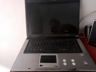 Portátil Asus 17 Intel Core 2 Duo.NO ENVIO