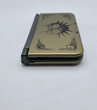 New Nintendo 3DS XL + Case Zelda + Crystal Case