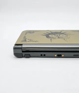 New Nintendo 3DS XL + Case Zelda + Crystal Case