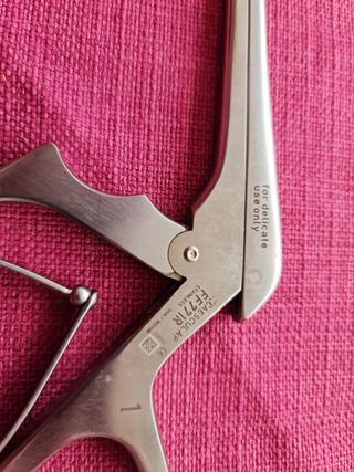 Pinzas Quirúrgicas Aescualp FF771R