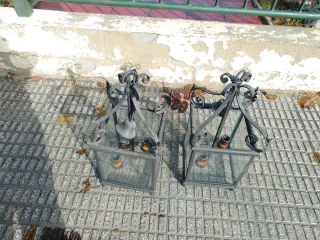 Lámparas antiguas de forja y cristal