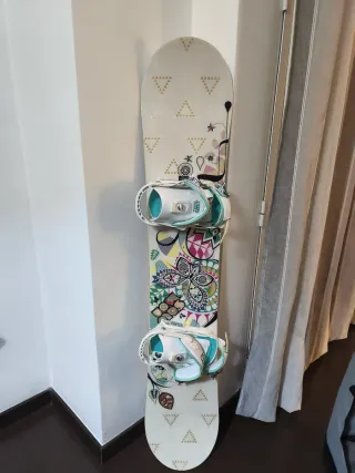 Tabla Snowboard con Funda y Botas.