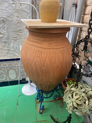 Jarrón de barro antiguo -más de 100 años