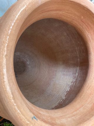 Jarrón de barro antiguo -más de 100 años