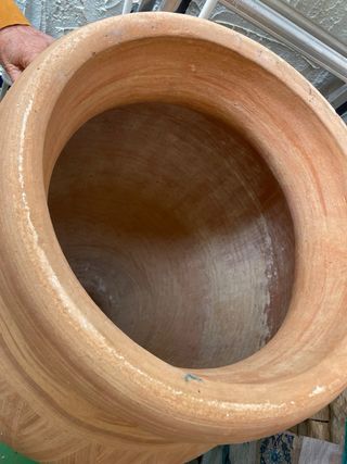 Jarrón de barro antiguo -más de 100 años