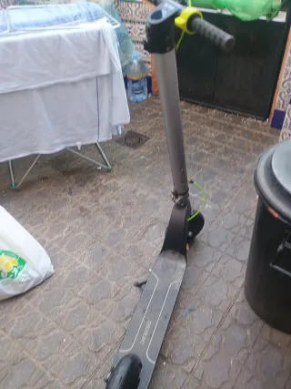 Patinete Cecotec Bongo