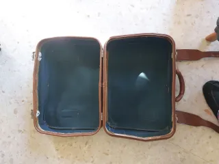 Maleta vintage antigua marrón