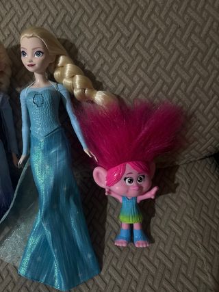 Pack 4 Muñecas Frozen y Troll