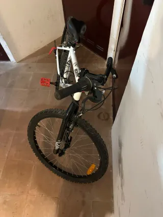 Bici Decathlon 24 Blanca