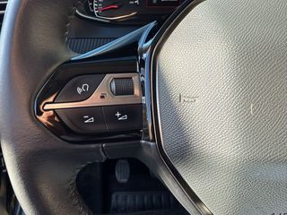 Peugeot 2008 Allure BlueHDI 81kW (110CV)