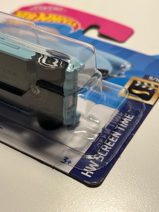 HOT WHEELS BARBIE SIN ABRIR