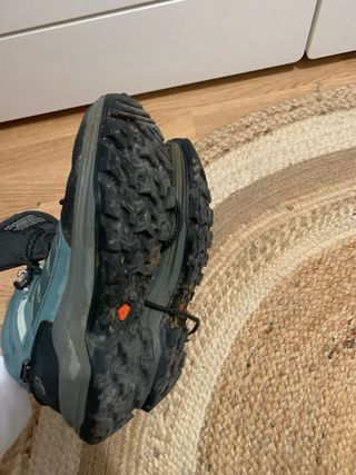 Botas de montaña mujer impermeables