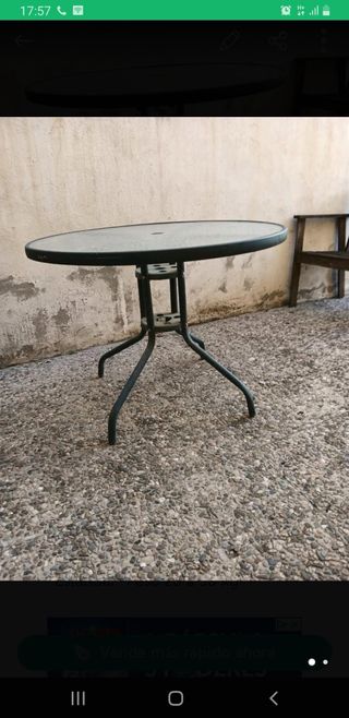 Mesa redonda exterior cristal y metal