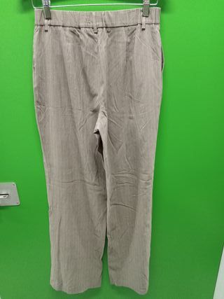 Pantalones de raya diplomática marrón
