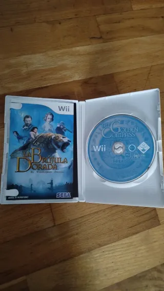 Juego Wii La Brújula Dorada Oficial