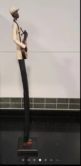 Figura Músico Habanero Guitarrista