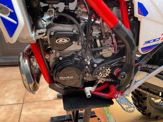 Beta X Trainer 300 2t 2022