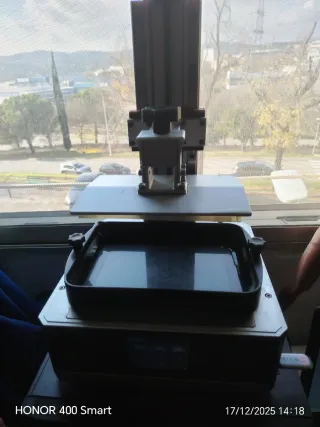 Impresora 3D Resina Anycubic Amarilla phono mono x