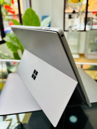 Microsoft Surface Pro 6 12 128GB 1796
