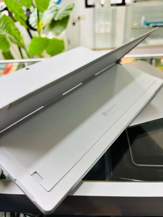 Microsoft Surface Pro 6 12 128GB 1796