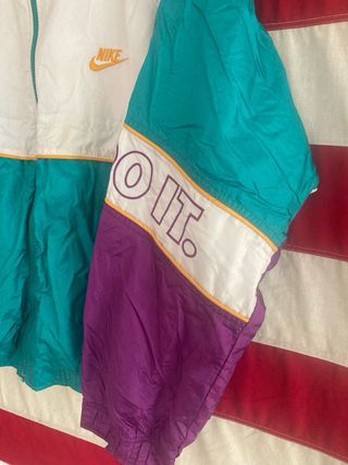 NIKE VINTAGE CHAQUETA