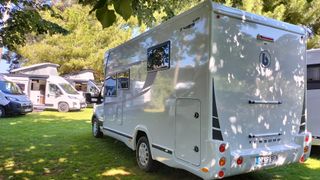 Autocaravana Benimar Tessoro 495 UP cama isla 5p