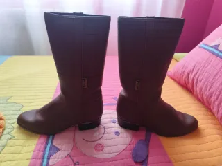 Dos pares de Botas de Curro niño. Numero 31 y