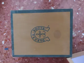 Dos pares de Botas de Curro niño. Numero 31 y