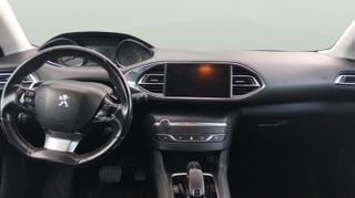 Peugeot 308 PureTech 130 S&S Style EAT8 96 kW (130 CV)