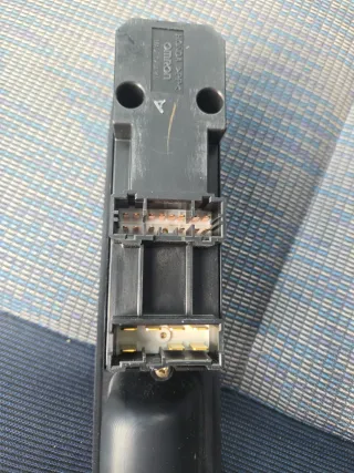 Botonera elevalunas eléctrico conductor Honda hrv