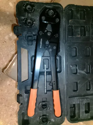 Máquina Prensado Tubería Multicapa Equation