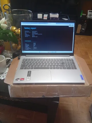 Lenovo IdeaPad 1 Gen 7 15.6 AMD Ryzen 5 7520U