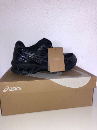 Zapatillas Asics Gel-Kayano Negras