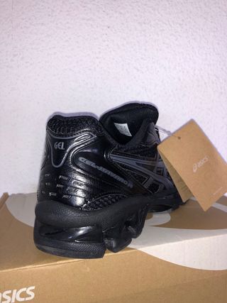 Zapatillas Asics Gel-Kayano Negras