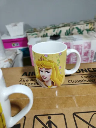 Tazze natalizie in porcellana - Set da 5