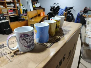 Tazze natalizie in porcellana - Set da 5