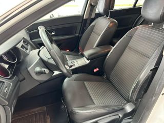 Renault Latitude 2011